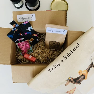 Jutibox vászontáskával