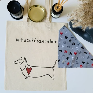 Egyet neked, egyet a kutyosodnak! box